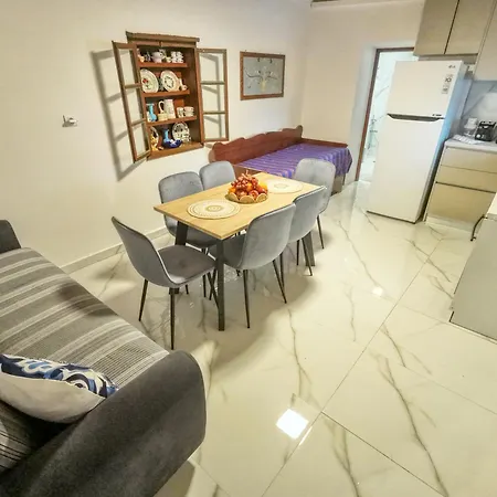 Aroma Zia Residences Lagoúdi Zía